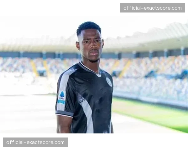 官方：乌迪内斯与37岁老将德乌洛费乌续约一年，其本赛季关键传球及制造射门次数队内第一